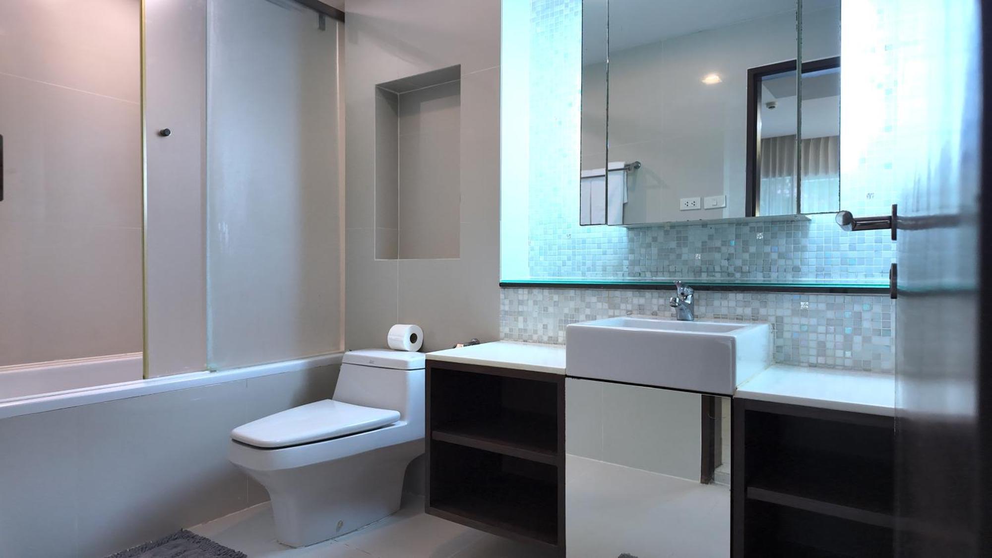 Charan Tower Residences By Aspira Bangkok Exterior foto